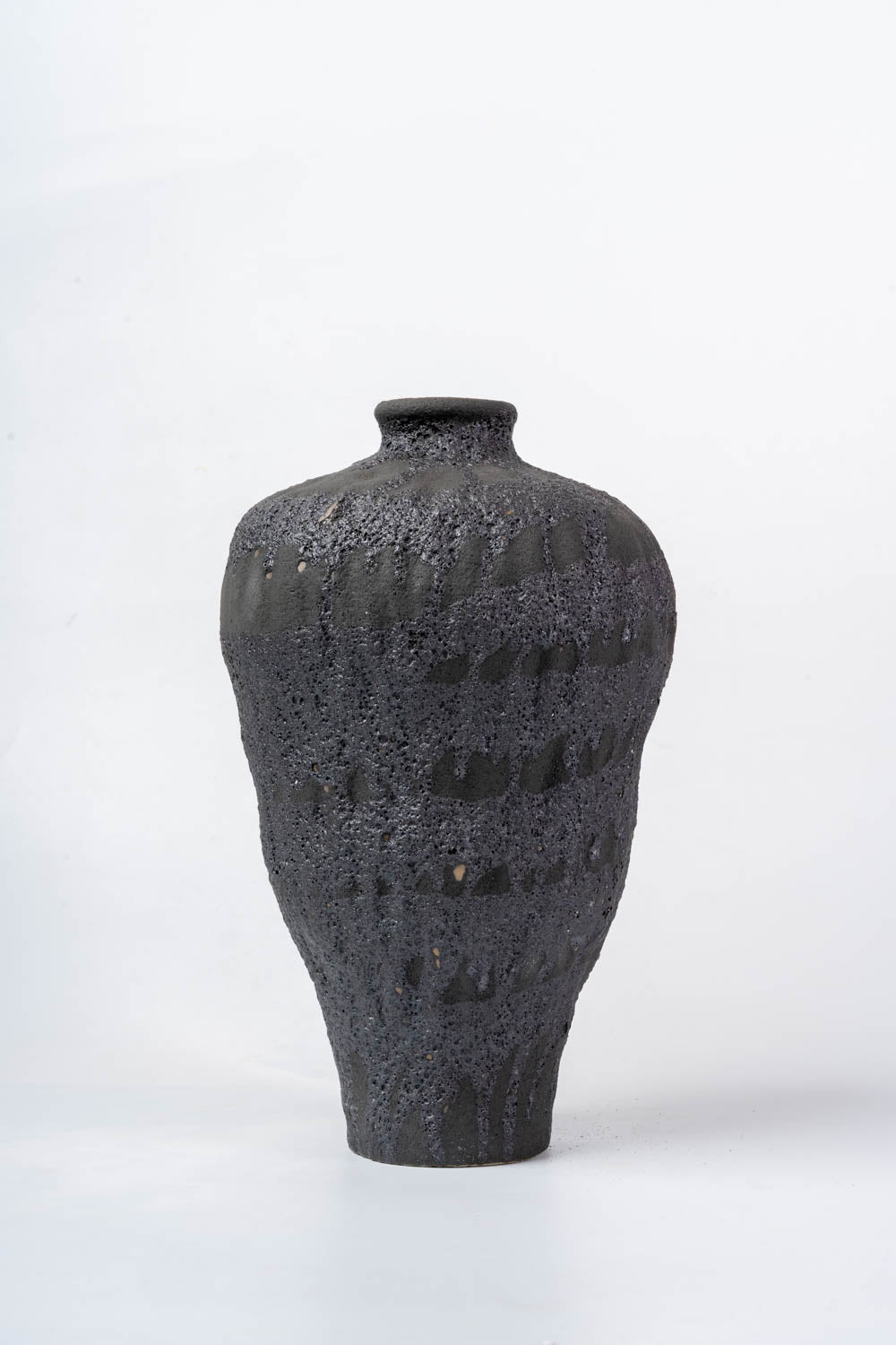 Charcoal Crest Textured Ceramic Vase
