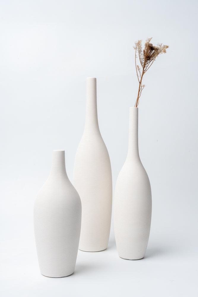 Claya Ivory Vase Small