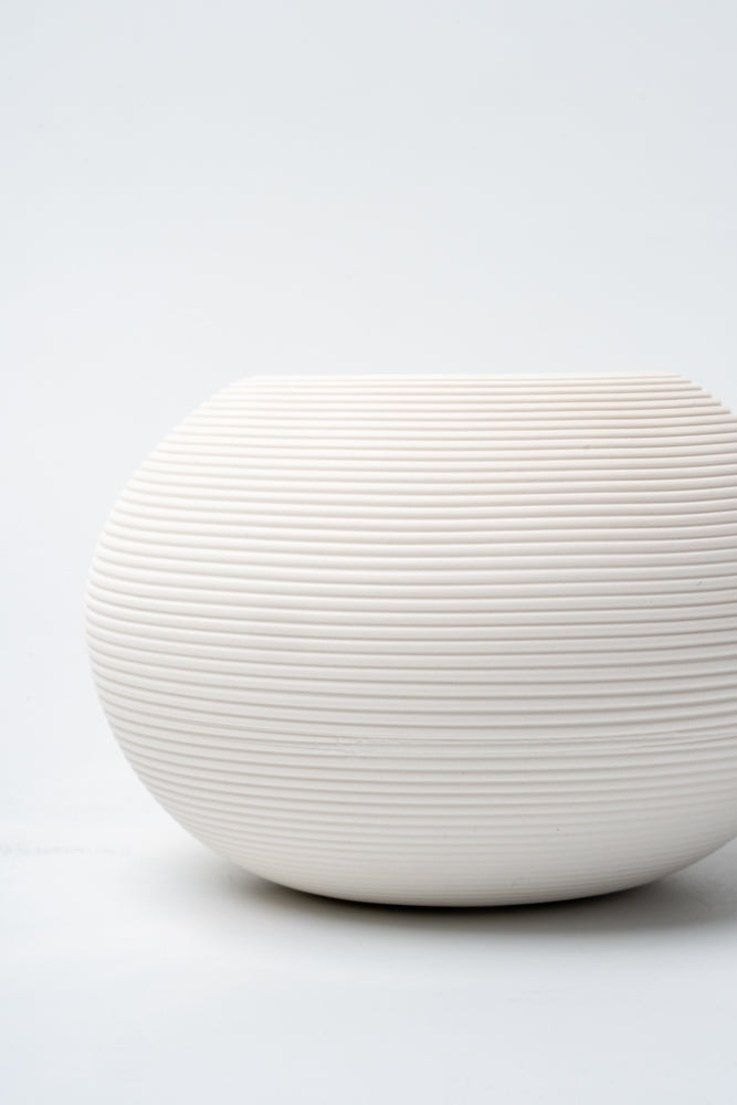 Ivory Vessra Accent Vase