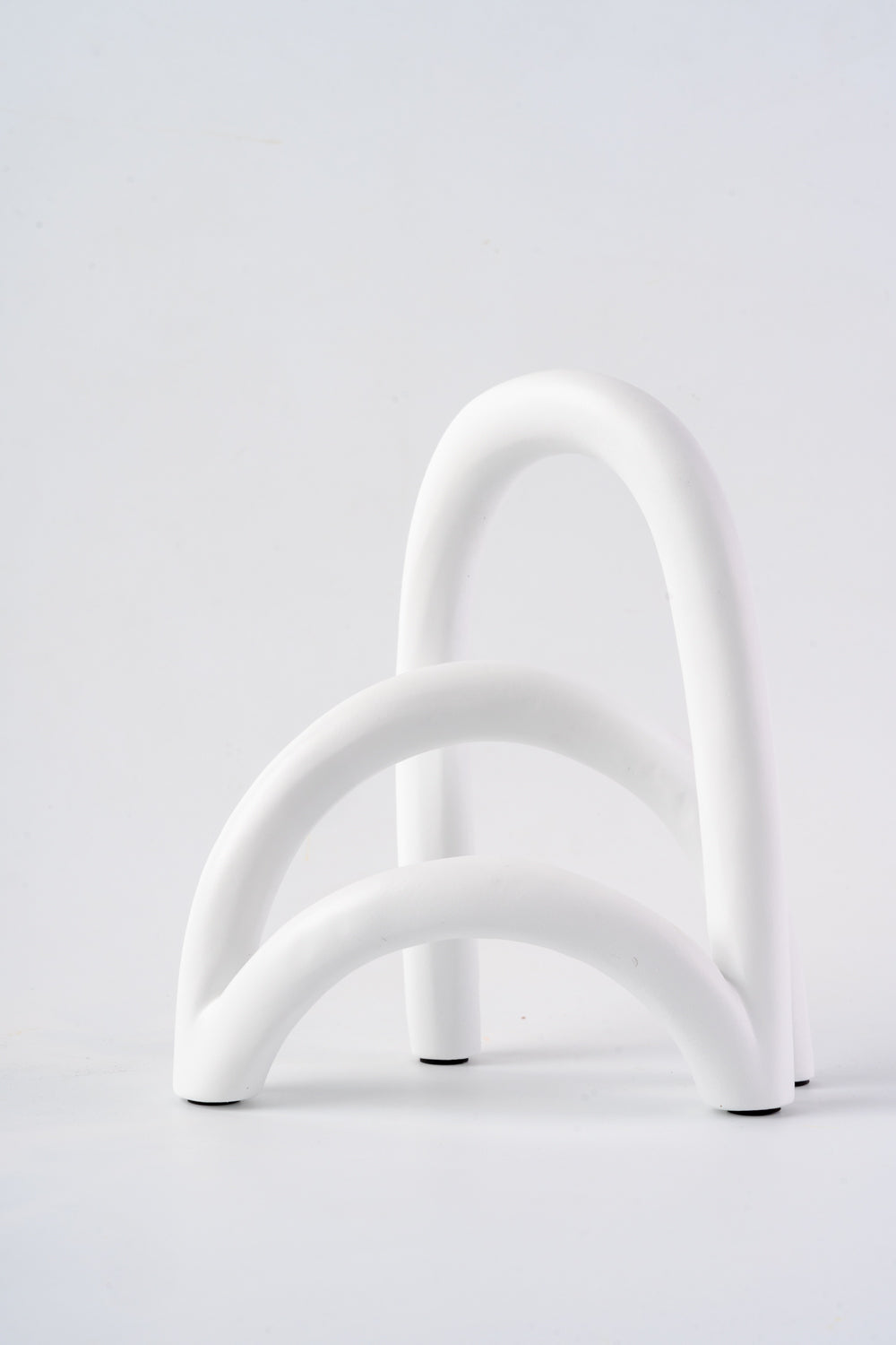 Minimal Arched Sculpture – White