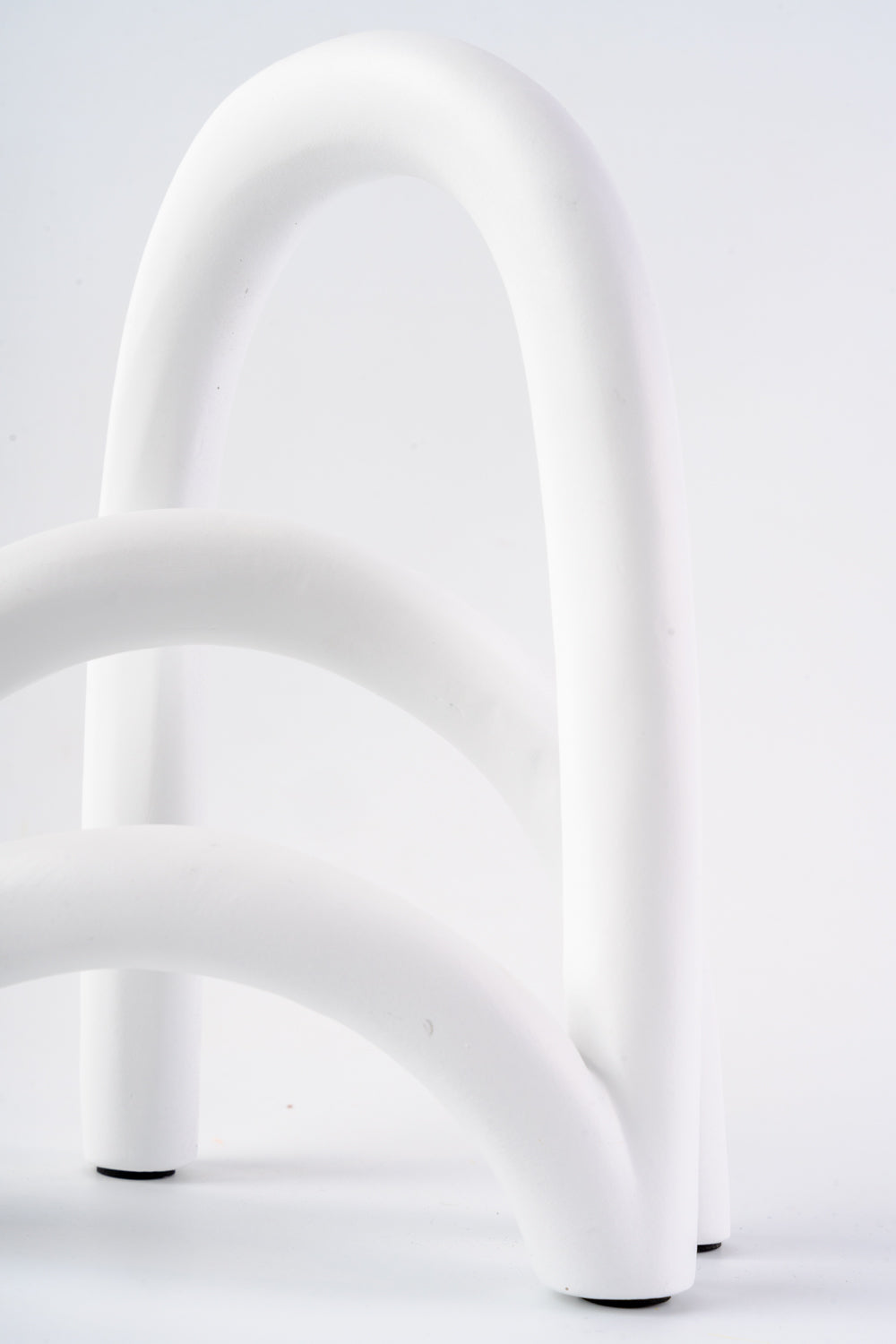 Minimal Arched Sculpture – White