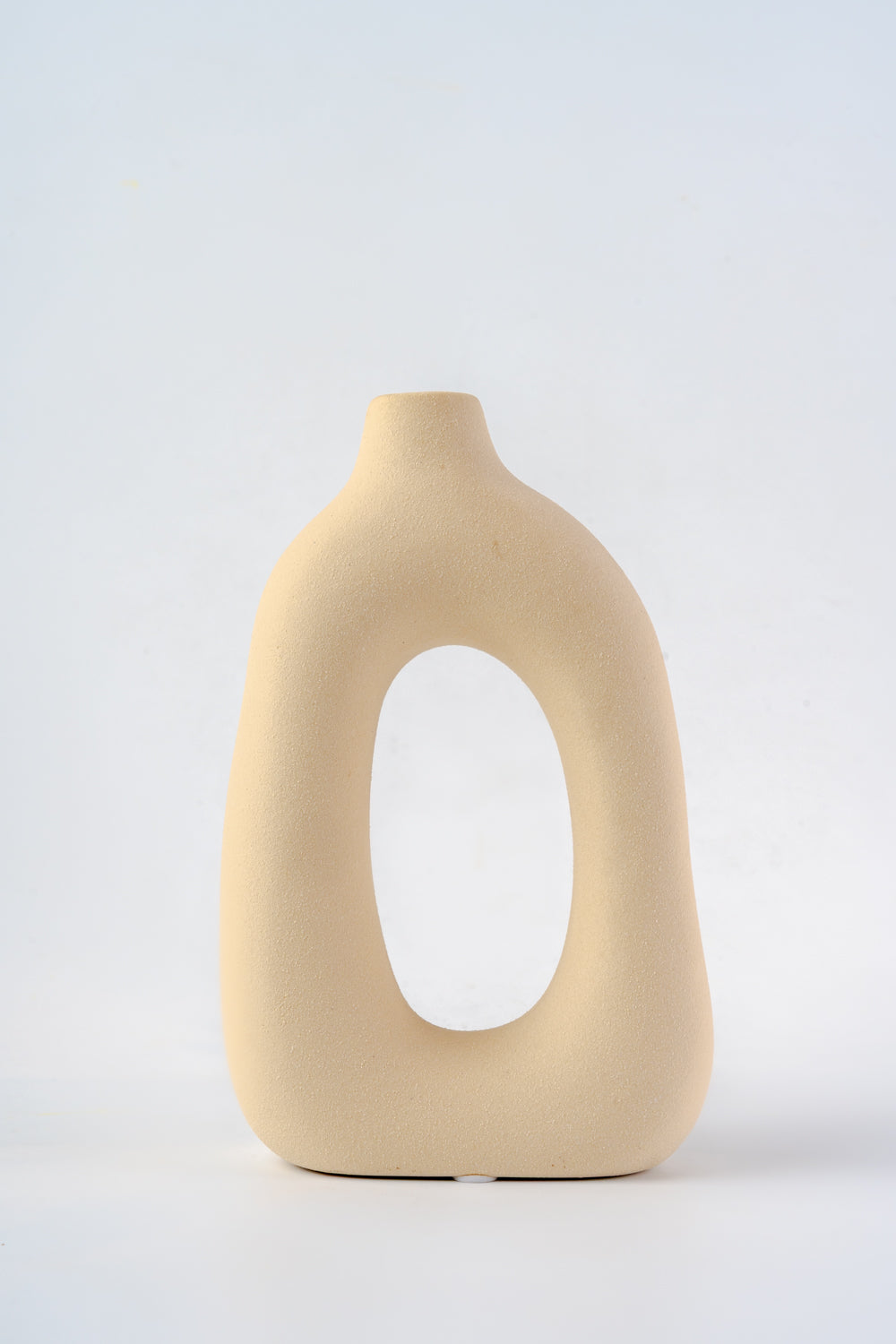 Dune Loop Sculpted Vase