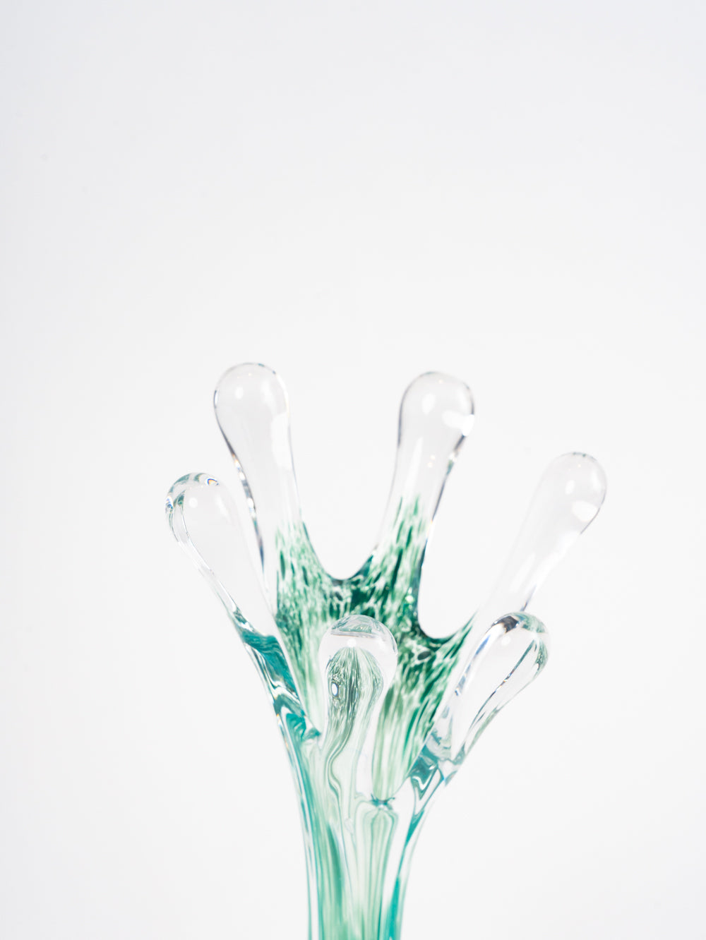 ROOT VASE MEDIUM CLEAR AND GREEN VASE ART DÉCOR OBJECT