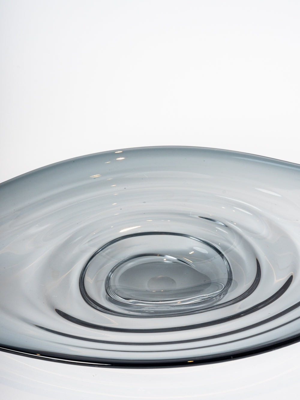 Grey Vortex Centerpiece Small