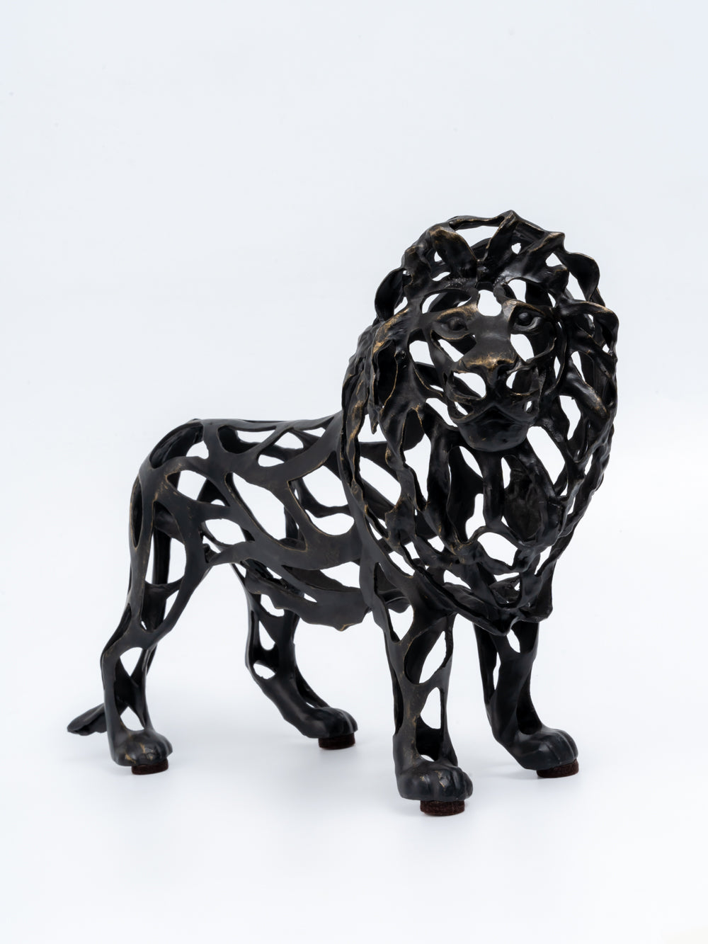 Nero Regal Abstract Lion Metal Sculpture