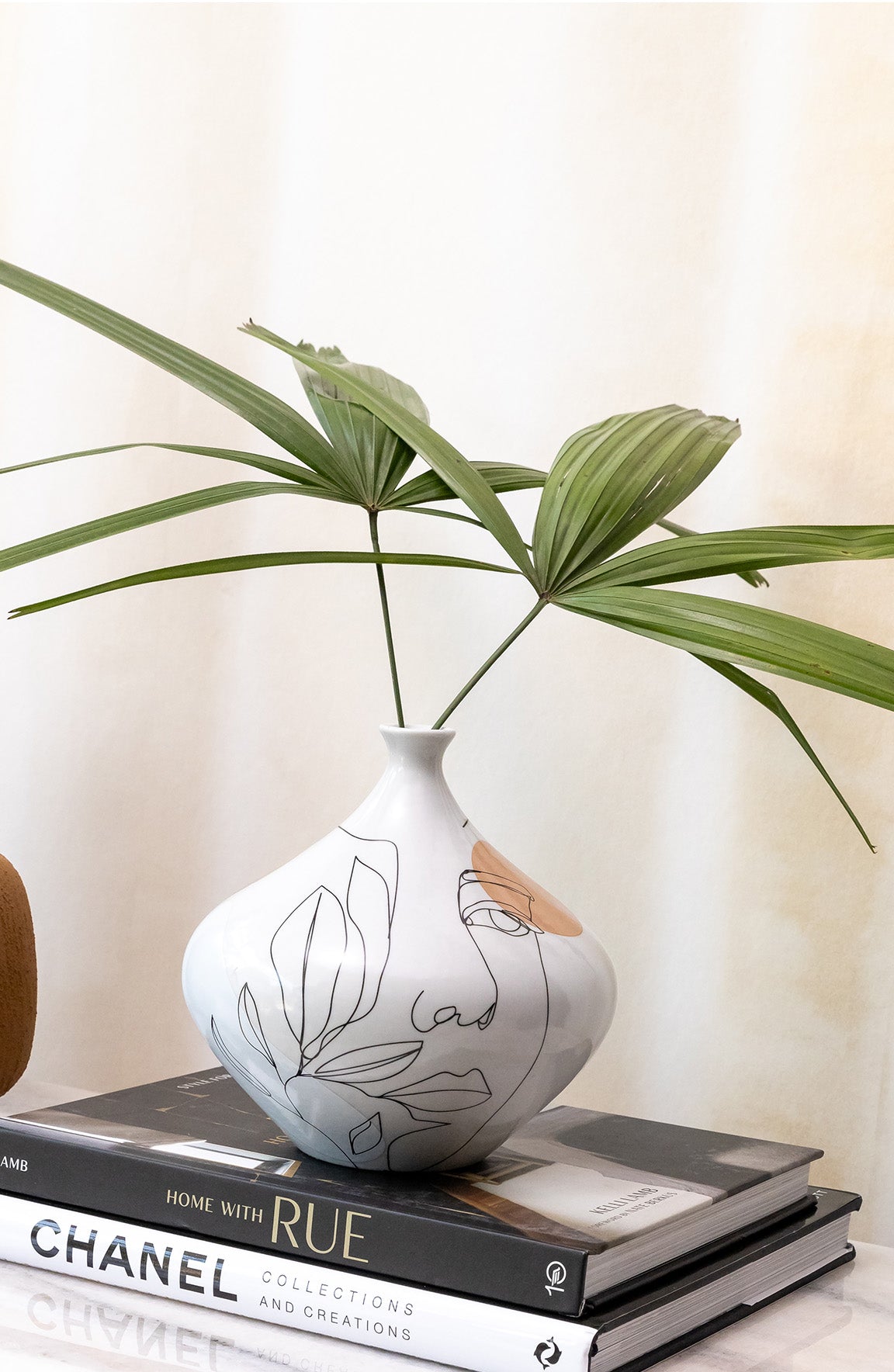 Sez Ivory Multi Ceramic Vase