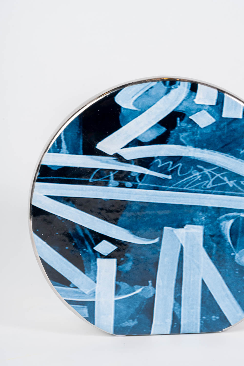 Azure Indigo Script Vase Round