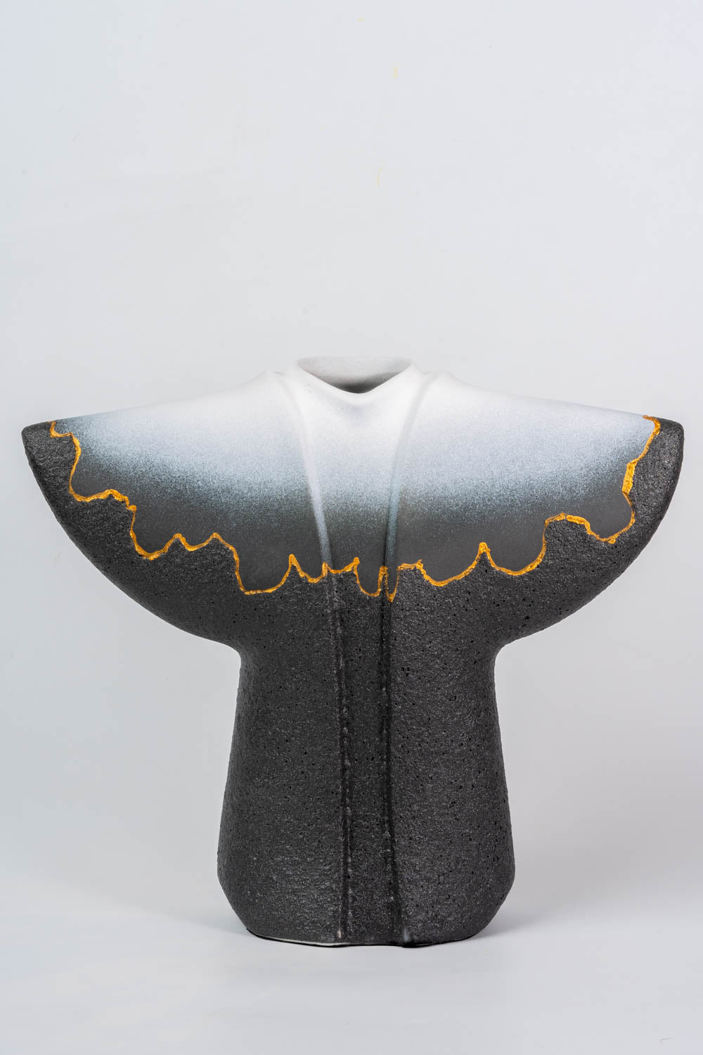 Kimono Black & White Vase