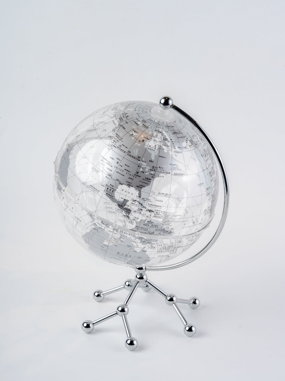 GO GLOBE ACRYLIC AND ALLOY GLOBE DÉCOR OBJECT