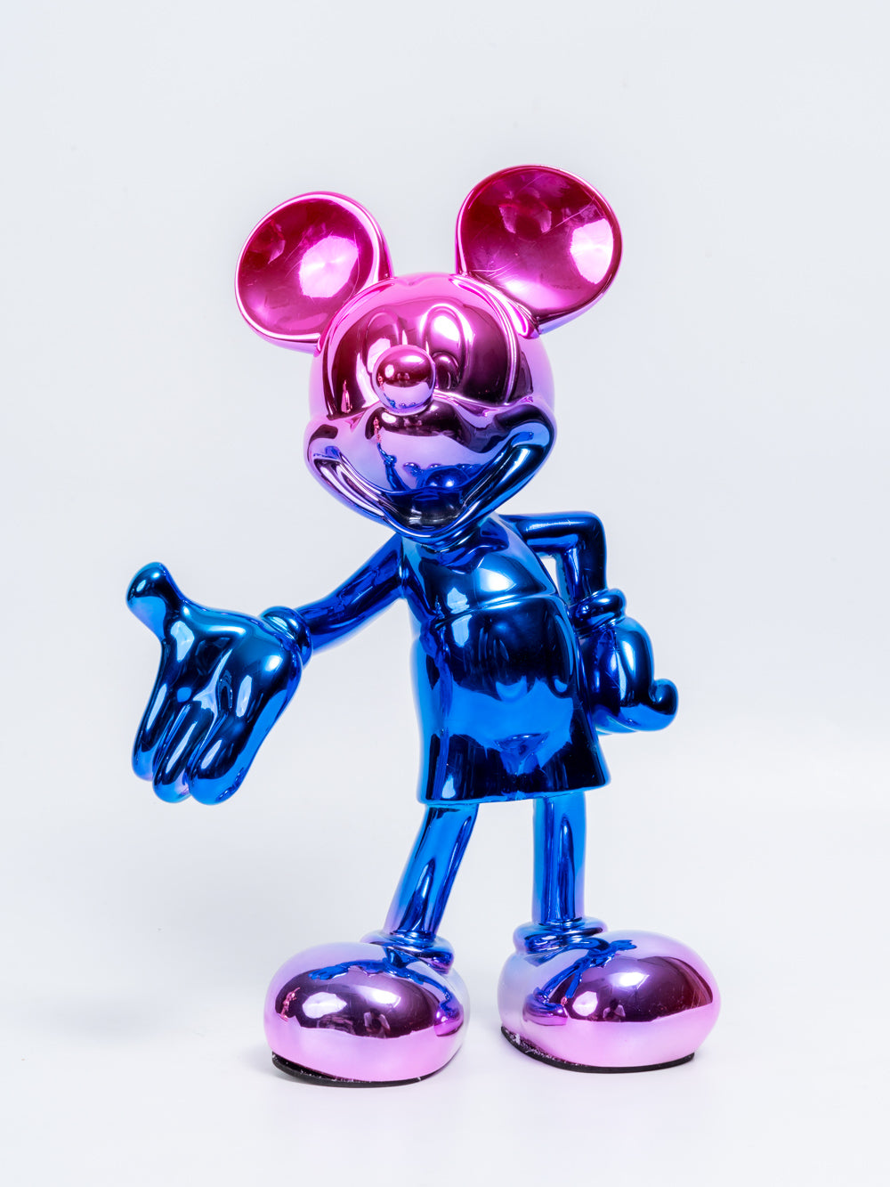 Luxe Hello Mickey Pink & Blue Pop Art Figurine